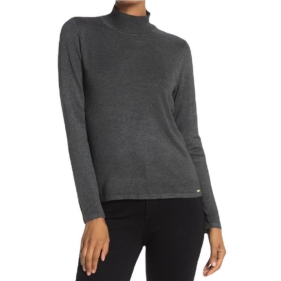 T Tahari Sweaters - T Tahari Mockneck Sweater, Heather Graphite Gray, Large